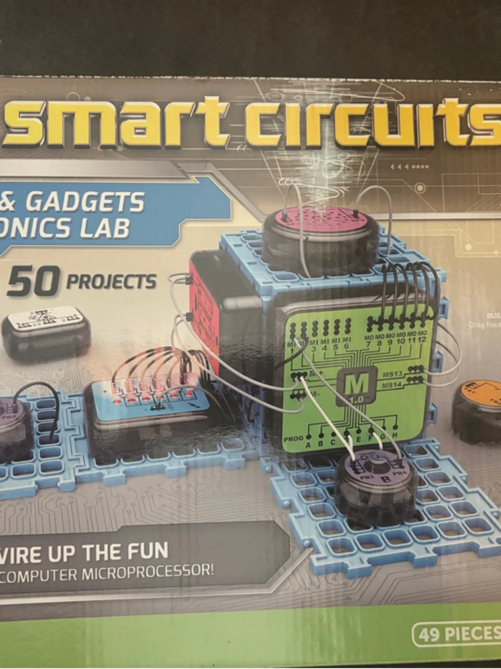 Electronics Lab - Green & Blue Microprocessor Kit - Picture 1 of 4